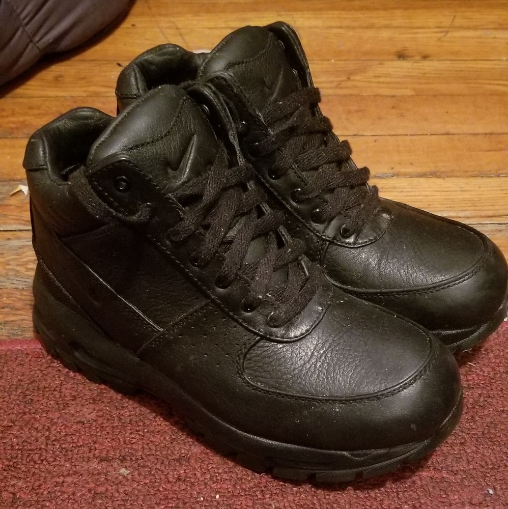 ACG Boots for women